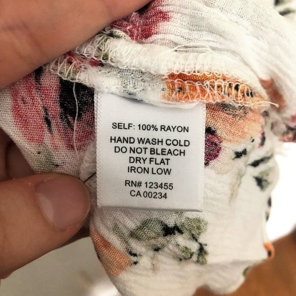 Floral Ruffle Crop Tank - Picture 8 of 8